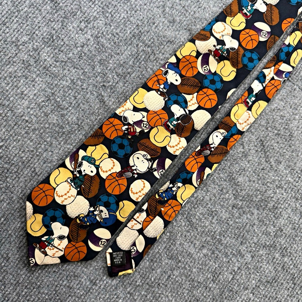 Peanuts 100% Silk Men's Necktie Snoopy Cartoon Sports Print Multicolor